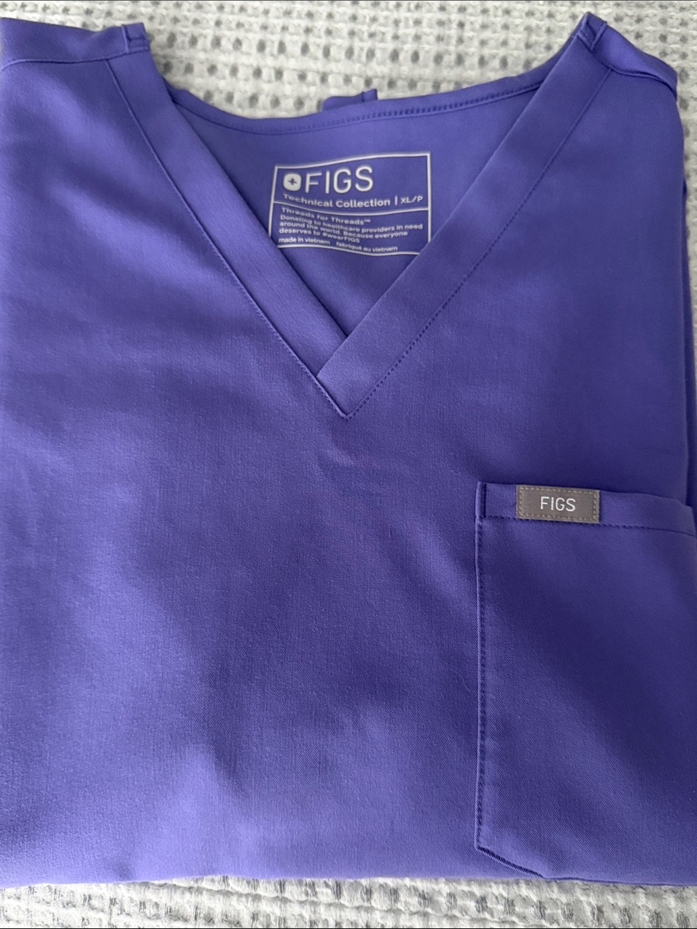 Figs Catarina scrub top XLP Amethyst in color